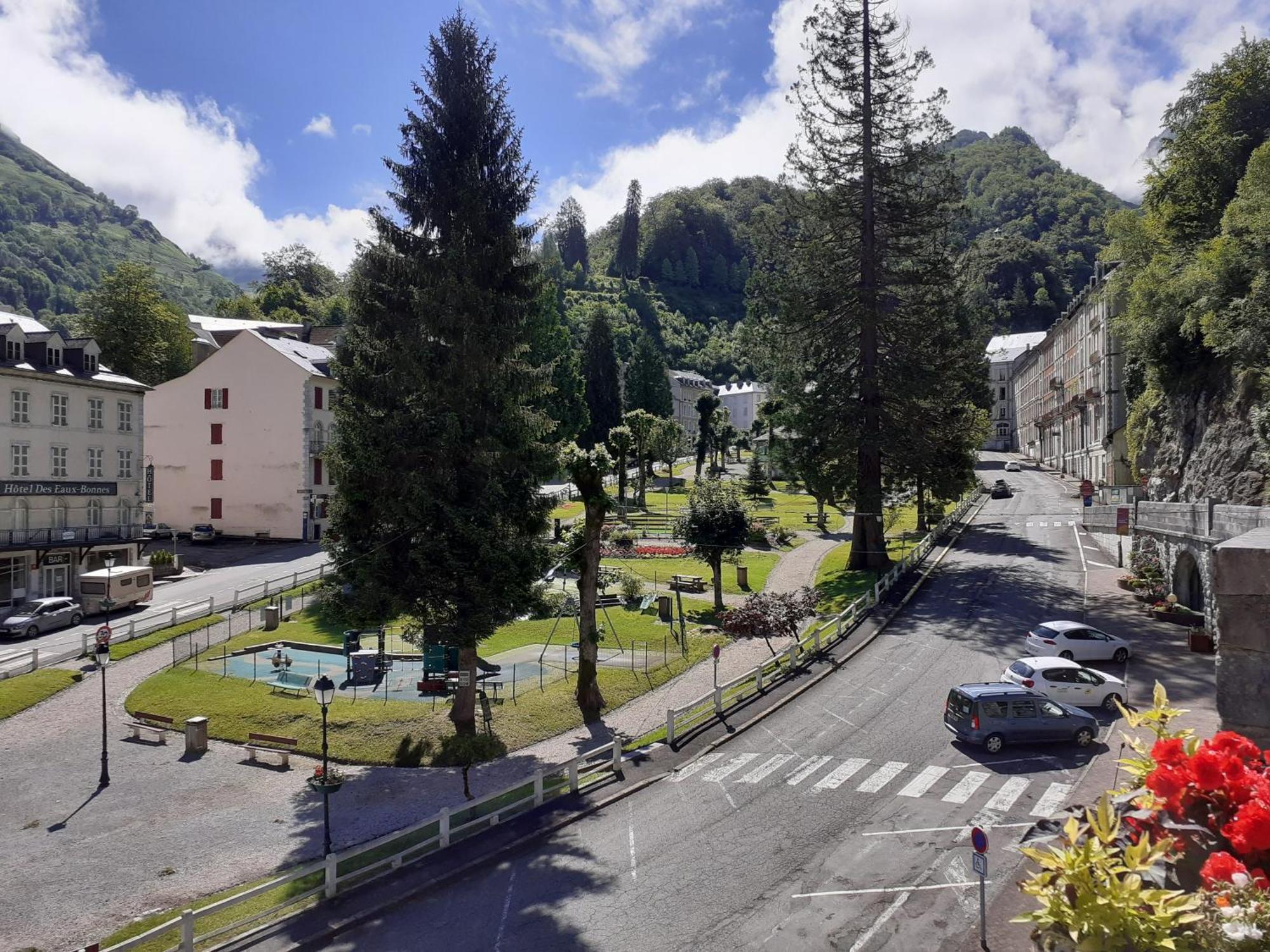Beau Soleil Lägenhet Eaux-Bonnes Exteriör bild